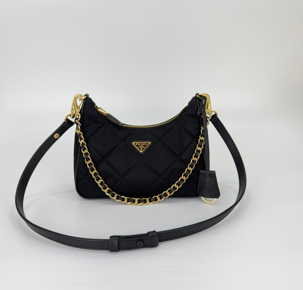 Prada Mini Re-Edition 1995 Chaîne Shoulder Bag