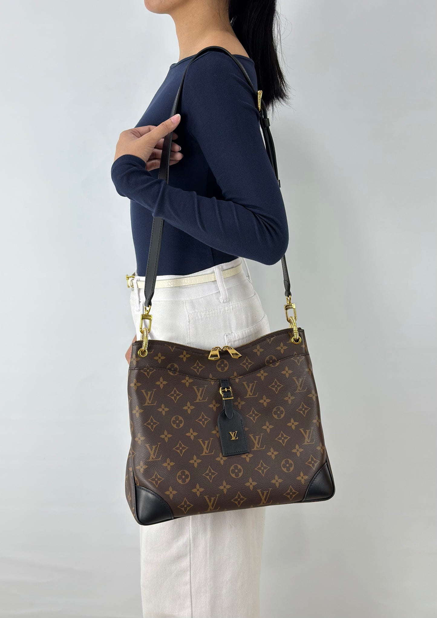 Louis Vuitton Monogram Canvas Odeon MM Noir