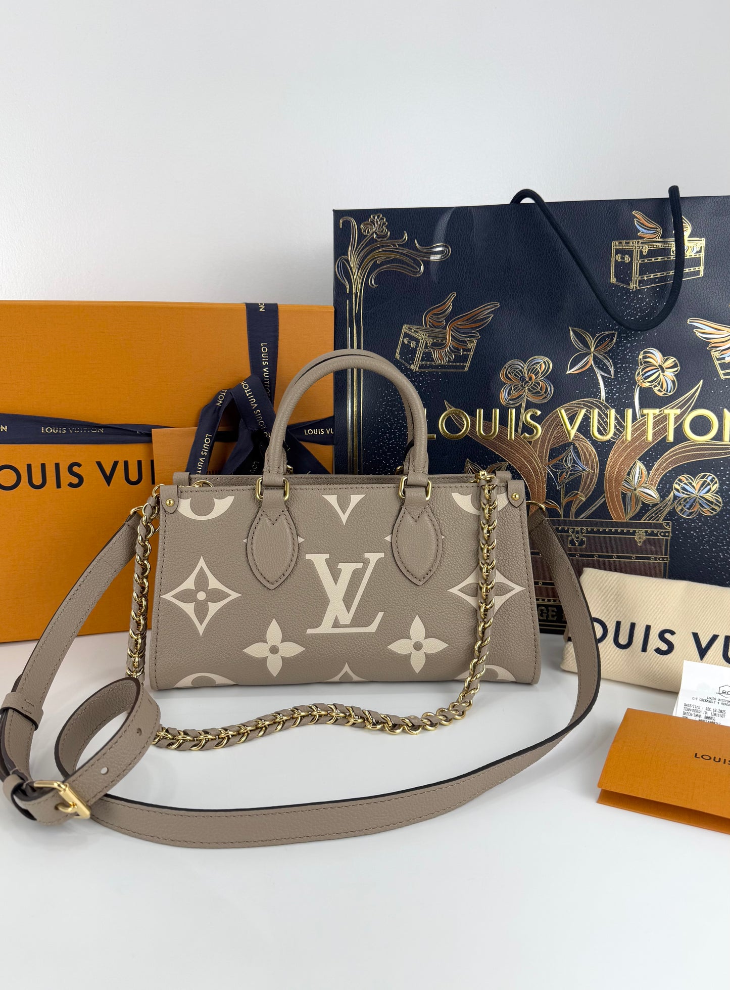 Louis Vuitton OnTheGo East West Bicolor Monogram
