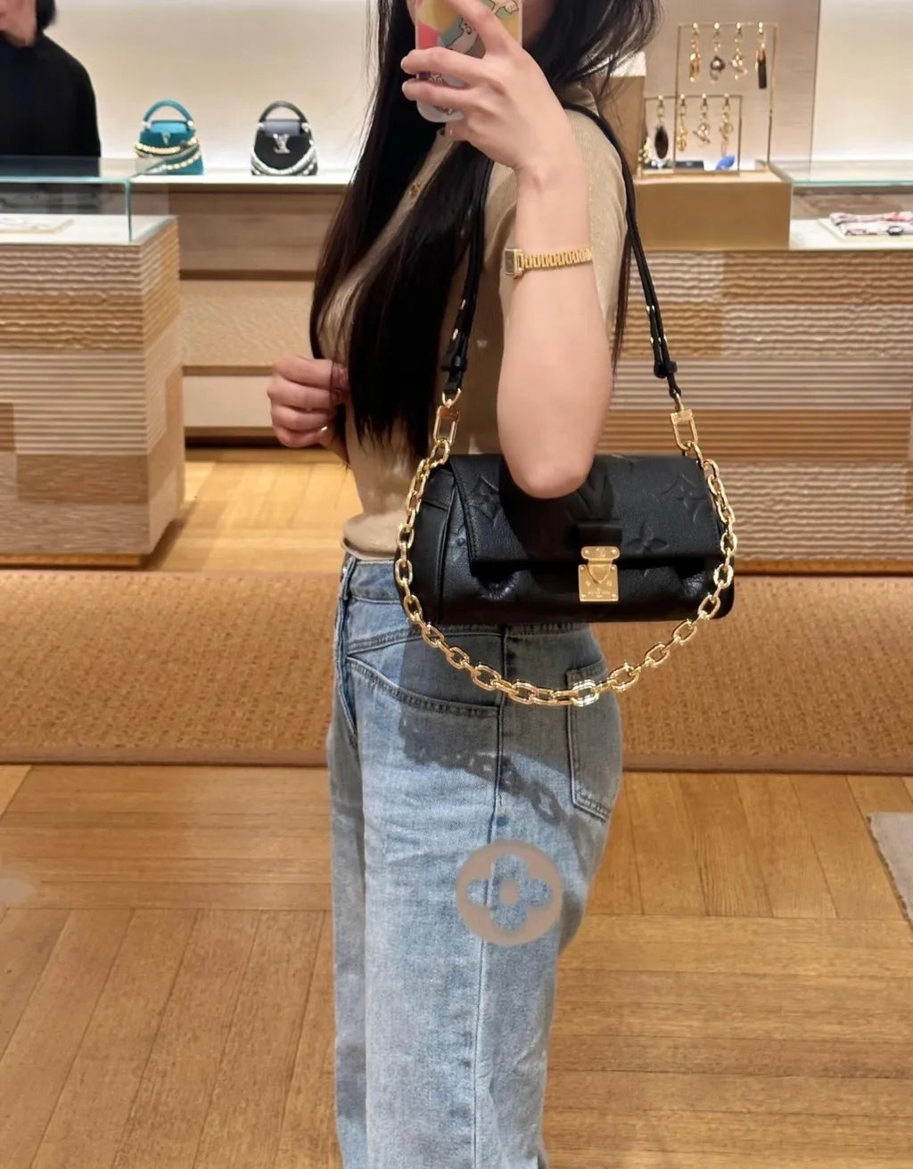 Louis Vuitton Favorite Monogram Empreinte Leather
