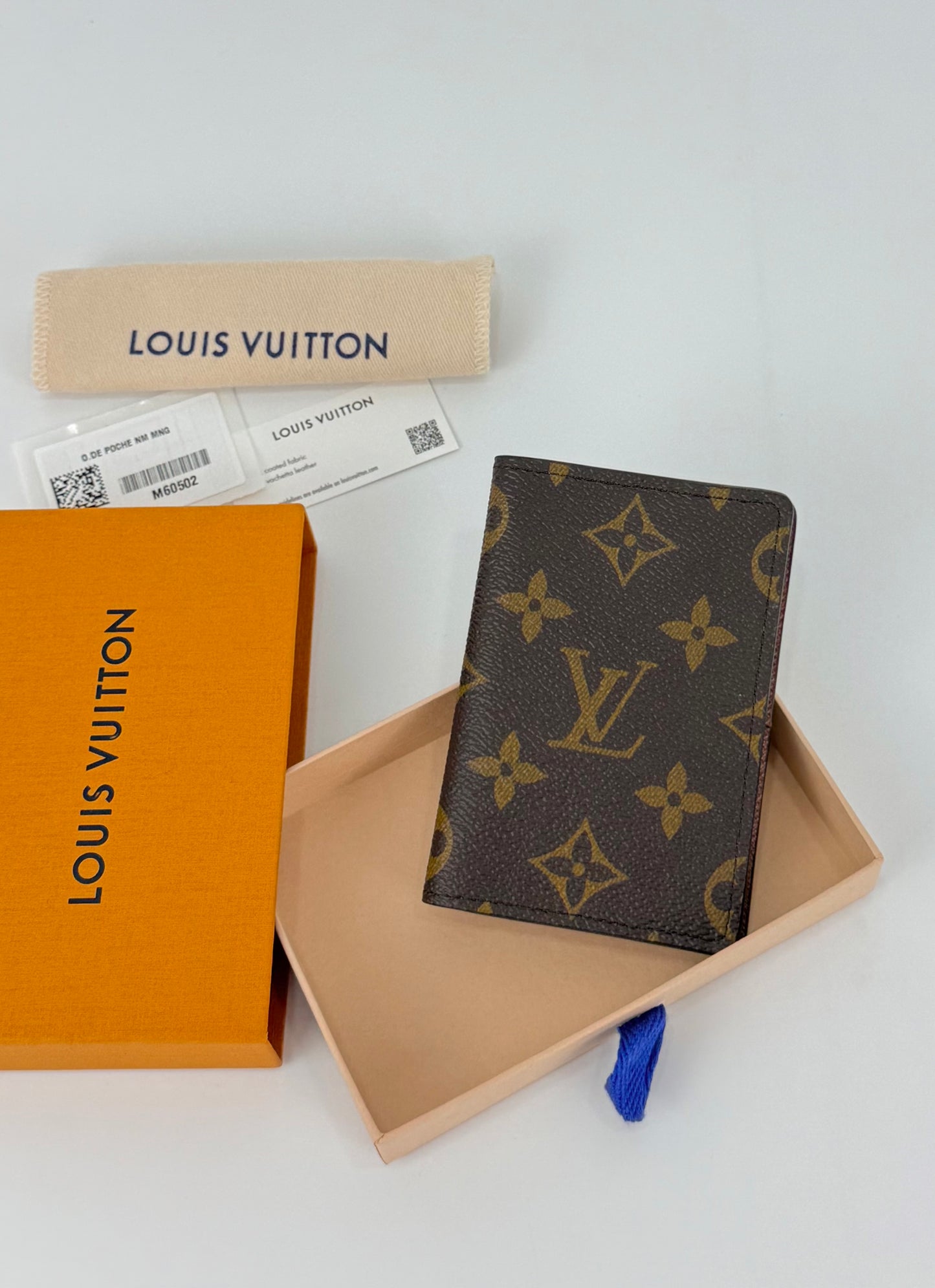 Louis Vuitton Monogram Canvas Card Holder