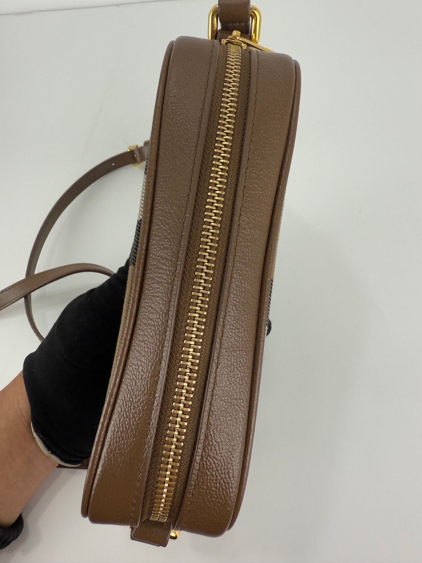 Burberry Burberry Nova Check Camera Bag