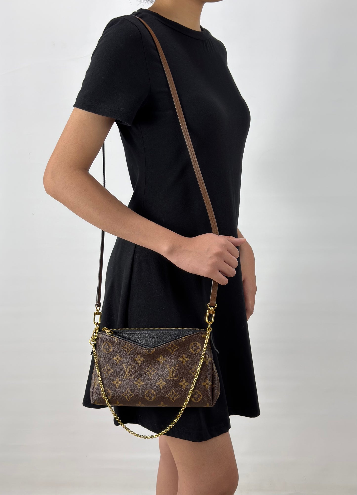 Louis Vuitton Monogram Canvas Pallas Clutch