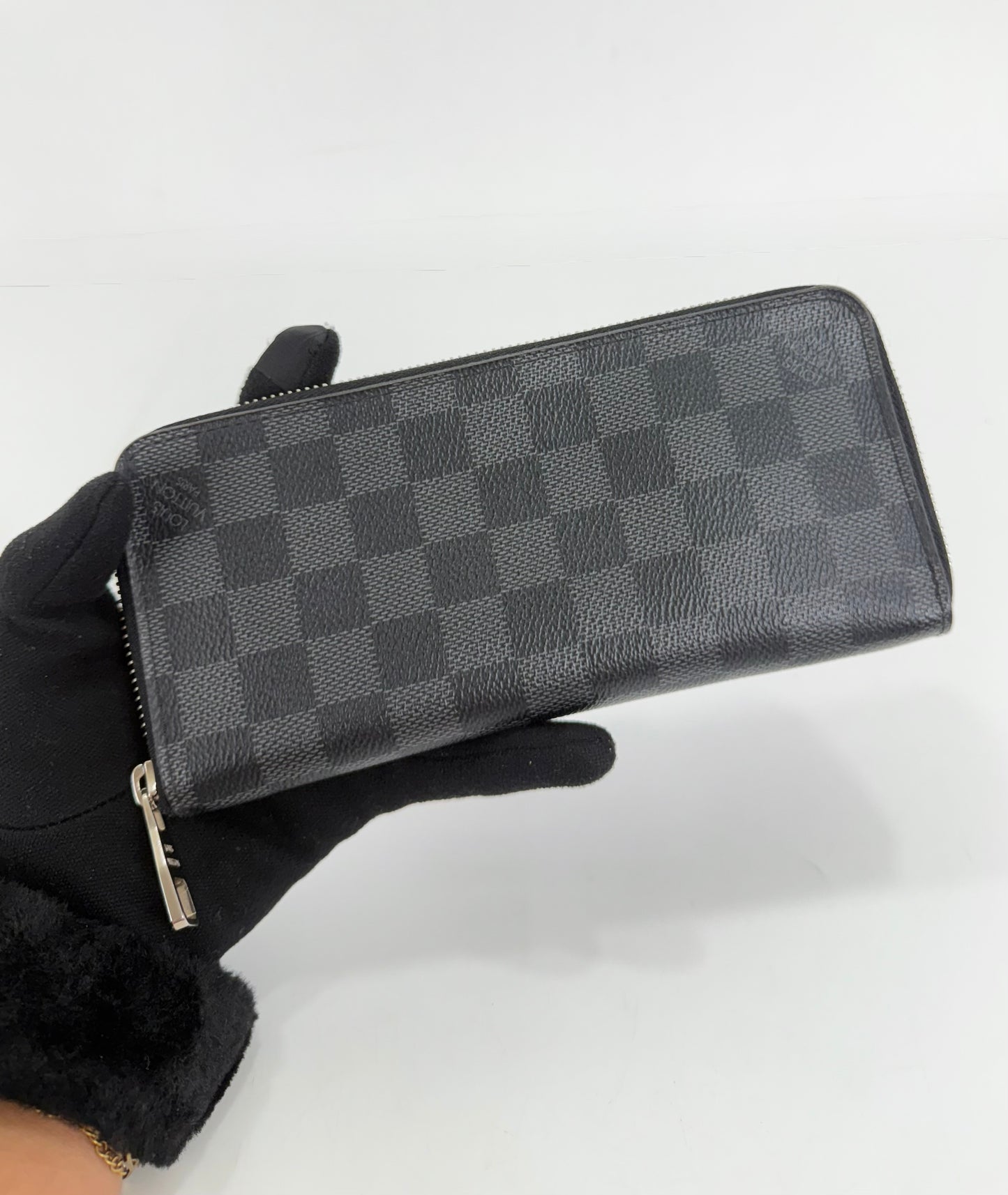 Louis Vuitton Damier Graphite Zippy Organizer