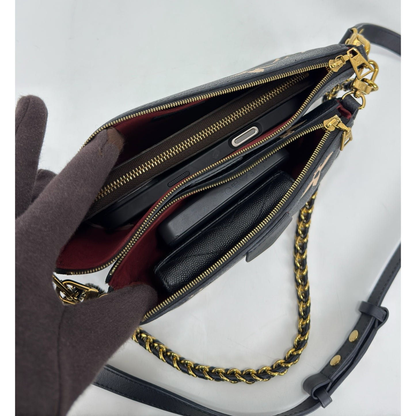 Louis Vuitton Multi Pochette Accesoires Monogram Empreinte