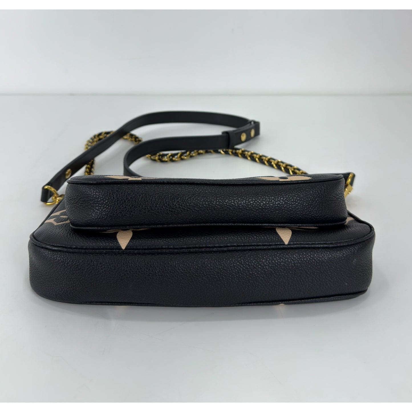 Louis Vuitton Multi Pochette Accesoires Monogram Empreinte