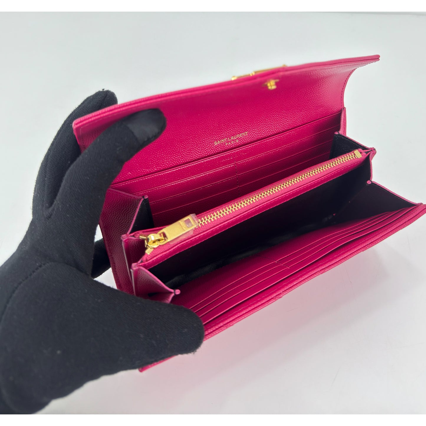 Saint Laurent Monogram Matelassé Wallet In Pink