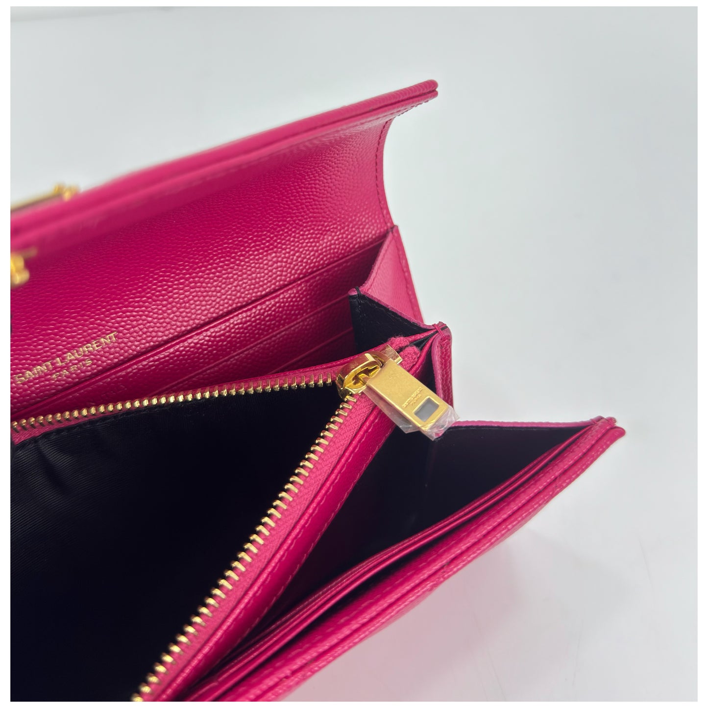 Saint Laurent Monogram Matelassé Wallet In Pink