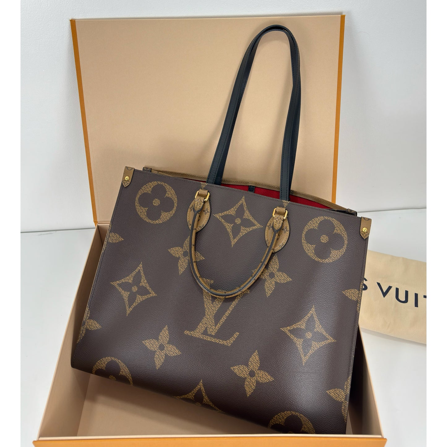 Louis Vuitton OnTheGo GM Reverse Monogram