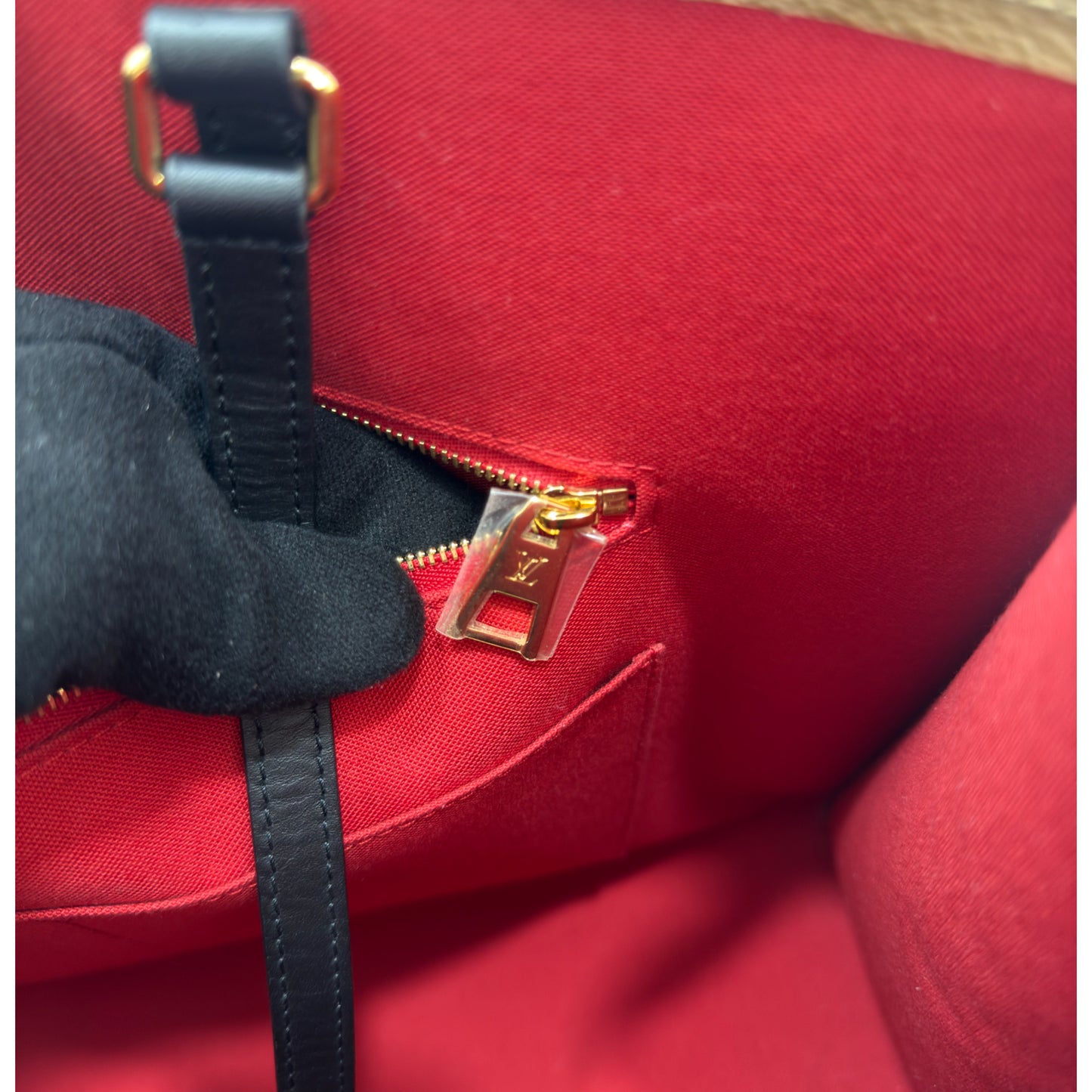 Louis Vuitton OnTheGo GM Reverse Monogram