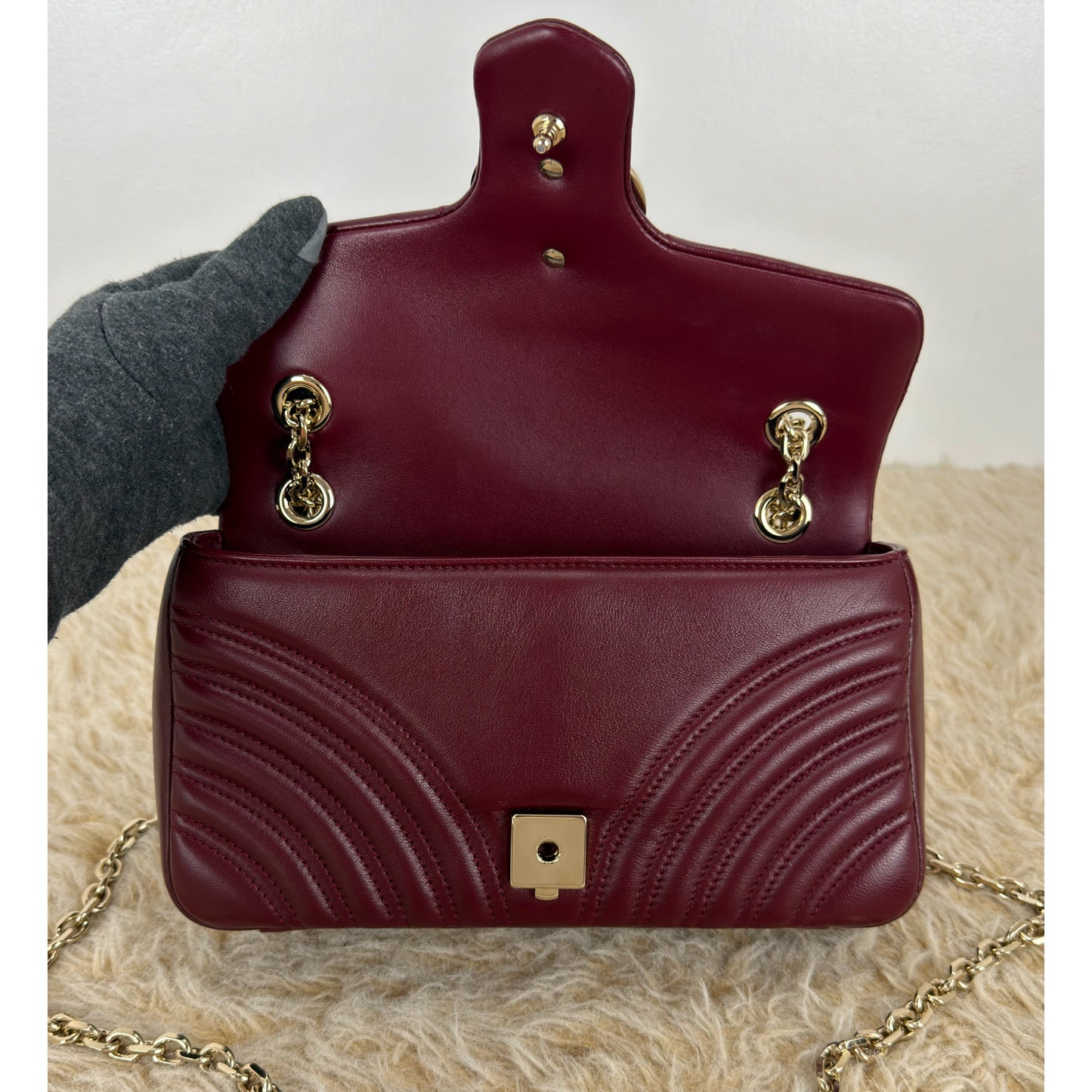 Gucci GG Marmont Medium In Rosso Ancora Red Leather