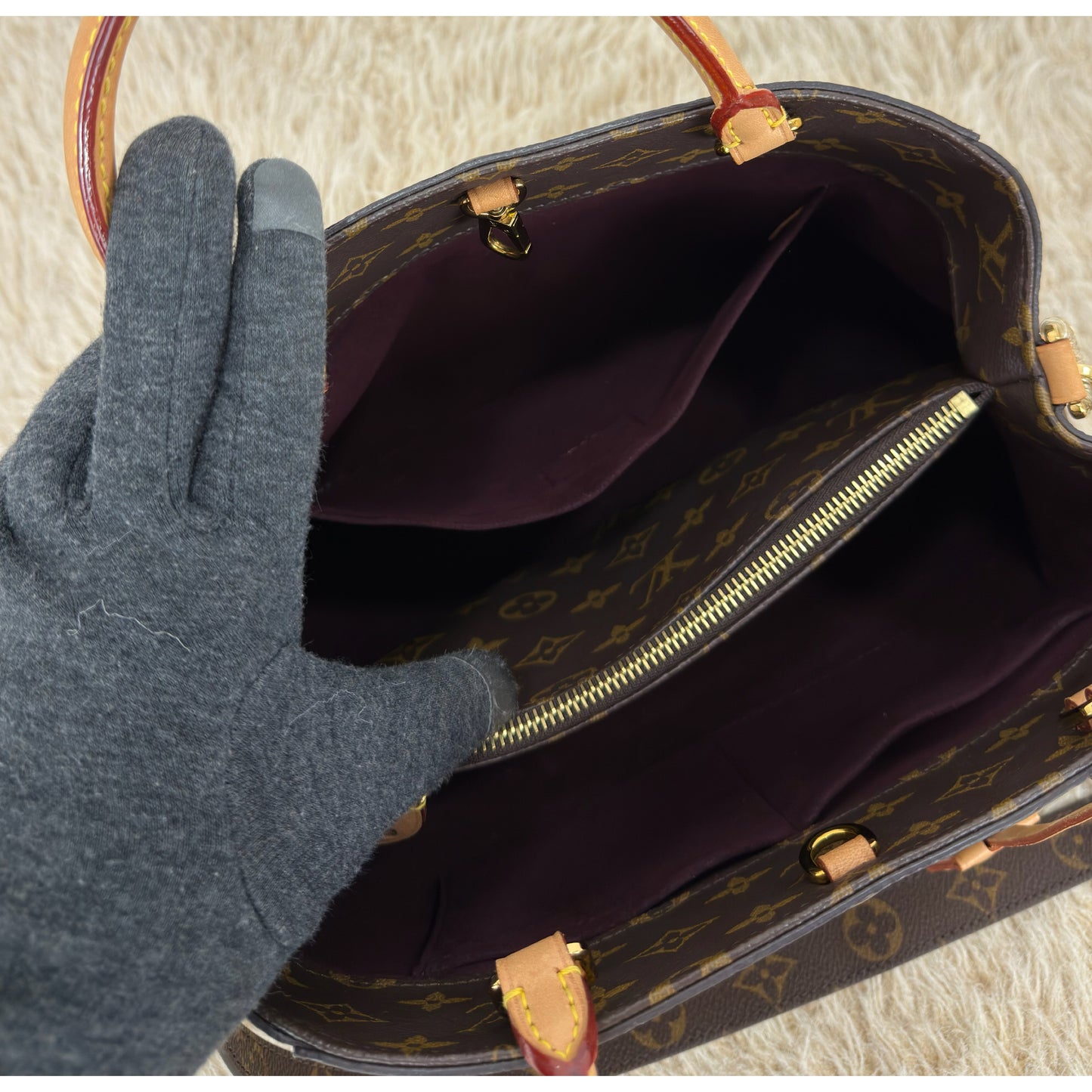 Louis Vuitton Monogram Canvas Montaigne MM