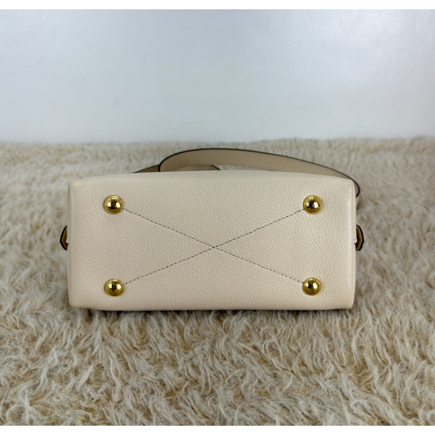 Louis Vuitton Monogram Empreinte Neo Alma BB Creme