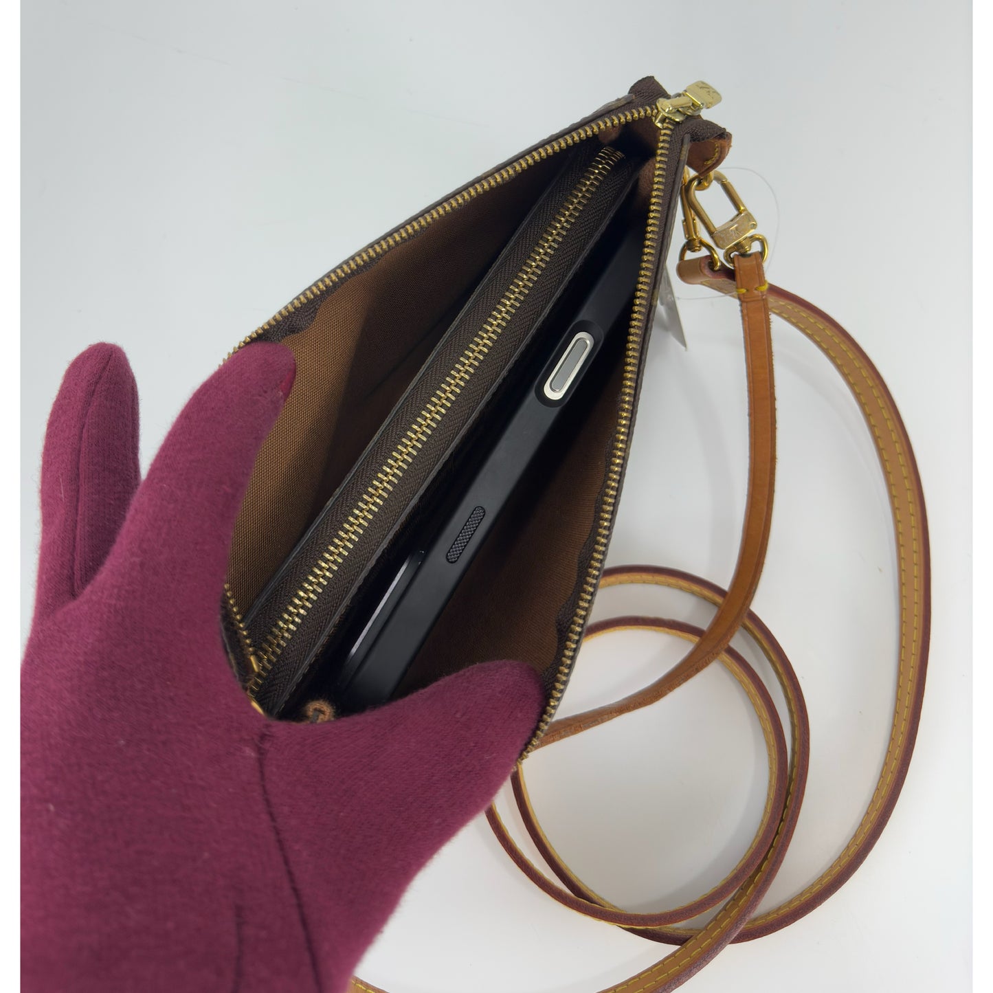 Louis Vuitton Monogram Pochette Accesoires Pouch
