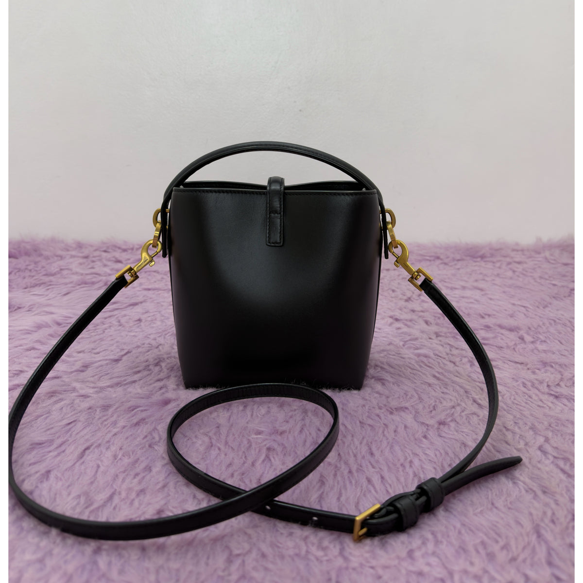 Saint Laurent Le 37 Mini In Shiny Leather