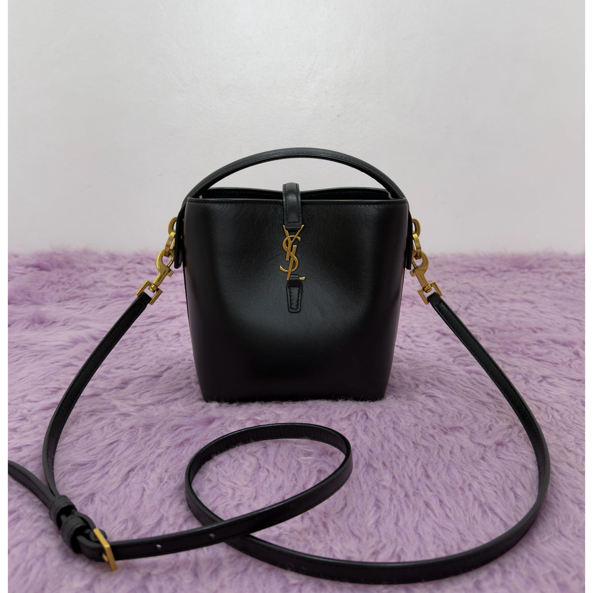 Saint Laurent Le 37 Mini In Shiny Leather