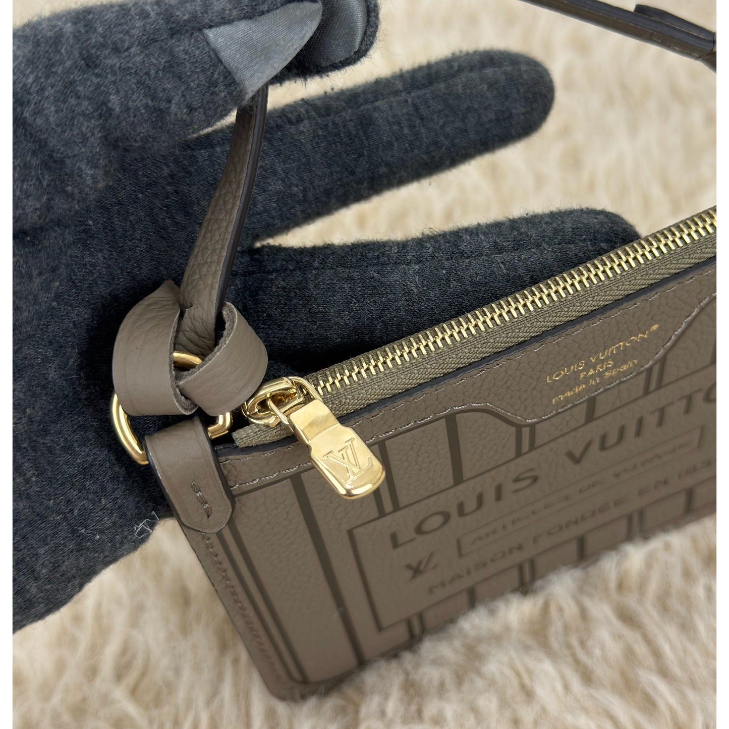 Louis Vuitton Inside Out BB Dark Fango Monogram