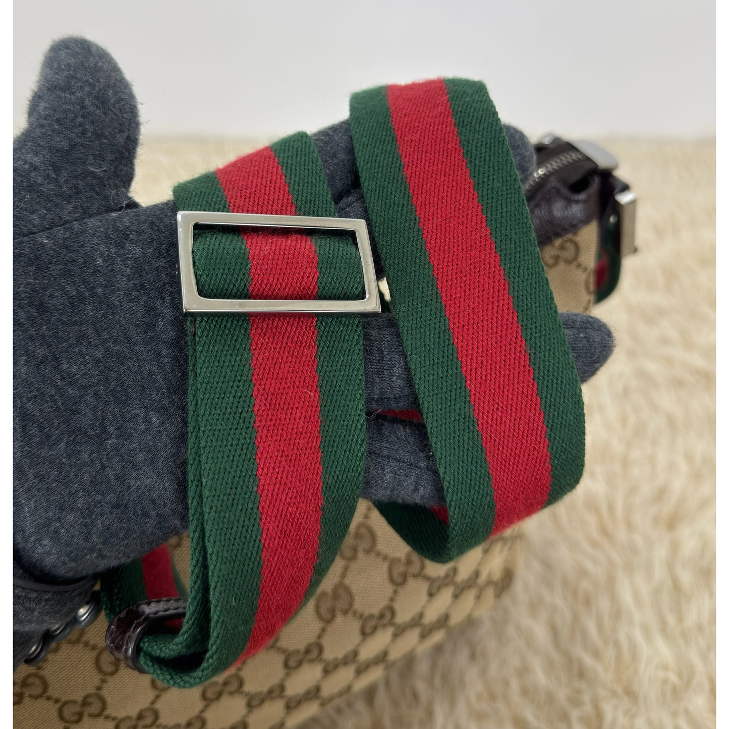 Gucci GG Canvas Vintage Web Medium Messenger Bag