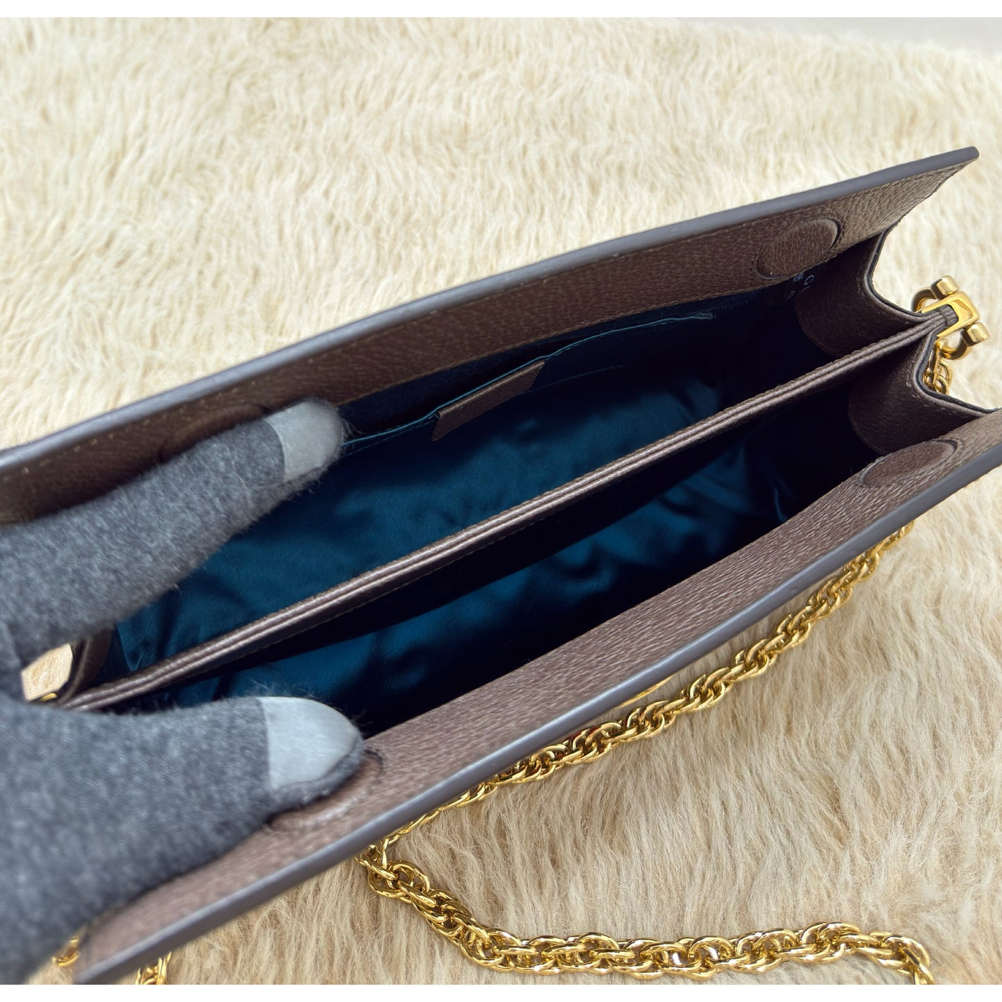 Gucci GG Ophidia Small GG Supreme Chain