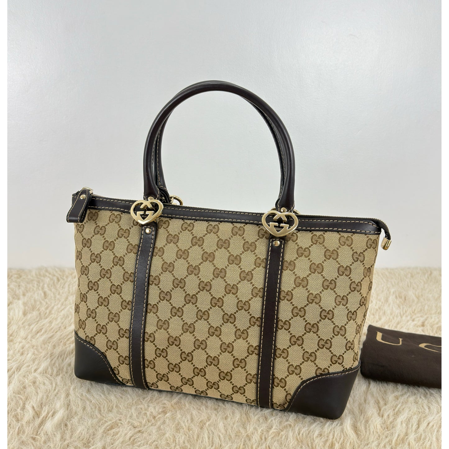 Gucci Gucci Small Lovely Heart - Shaped
Interlocking G Tote Bag