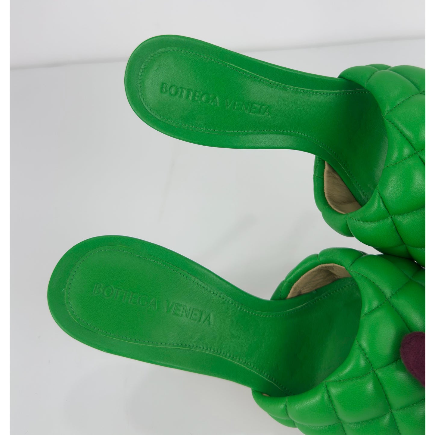 Bottega Veneta Bottega Padded Sandal Nappa
Matelass Parakeet Size 35