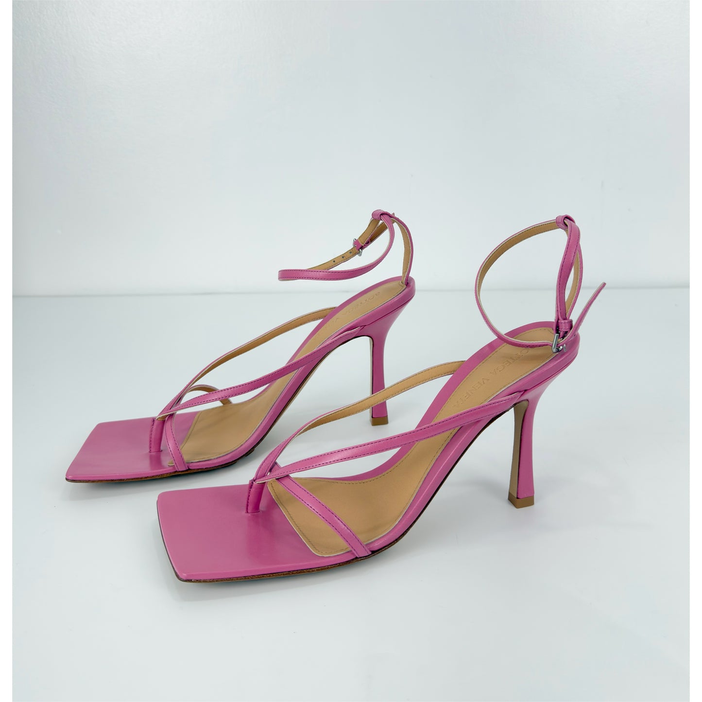 Bottega Veneta Bottega Sandal Pelle S Gomma Kid
Lipstick Fresia Size 39