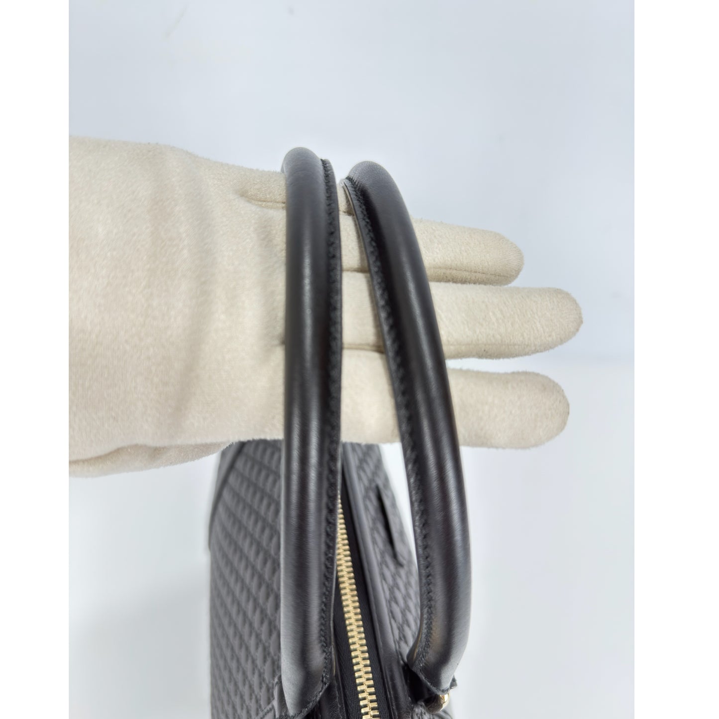 Gucci Microguccissima Tote Bag Black Leather