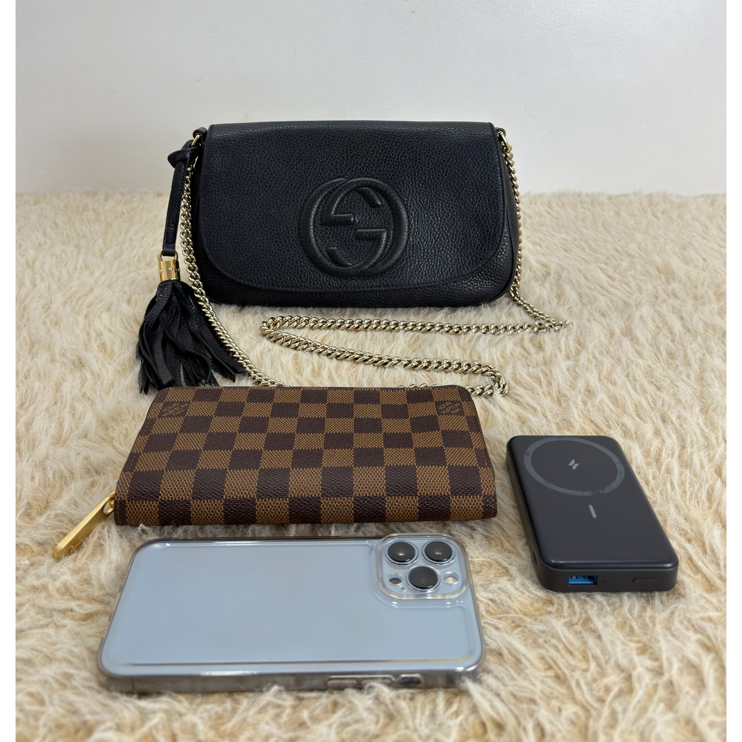 Gucci Pebbled Leather GG Soho Chain Bag