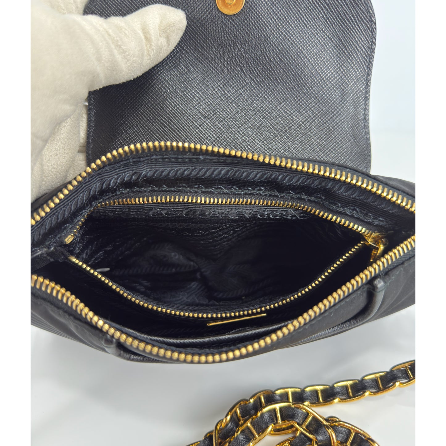 Prada Tessuto Saffiano Bandoliera