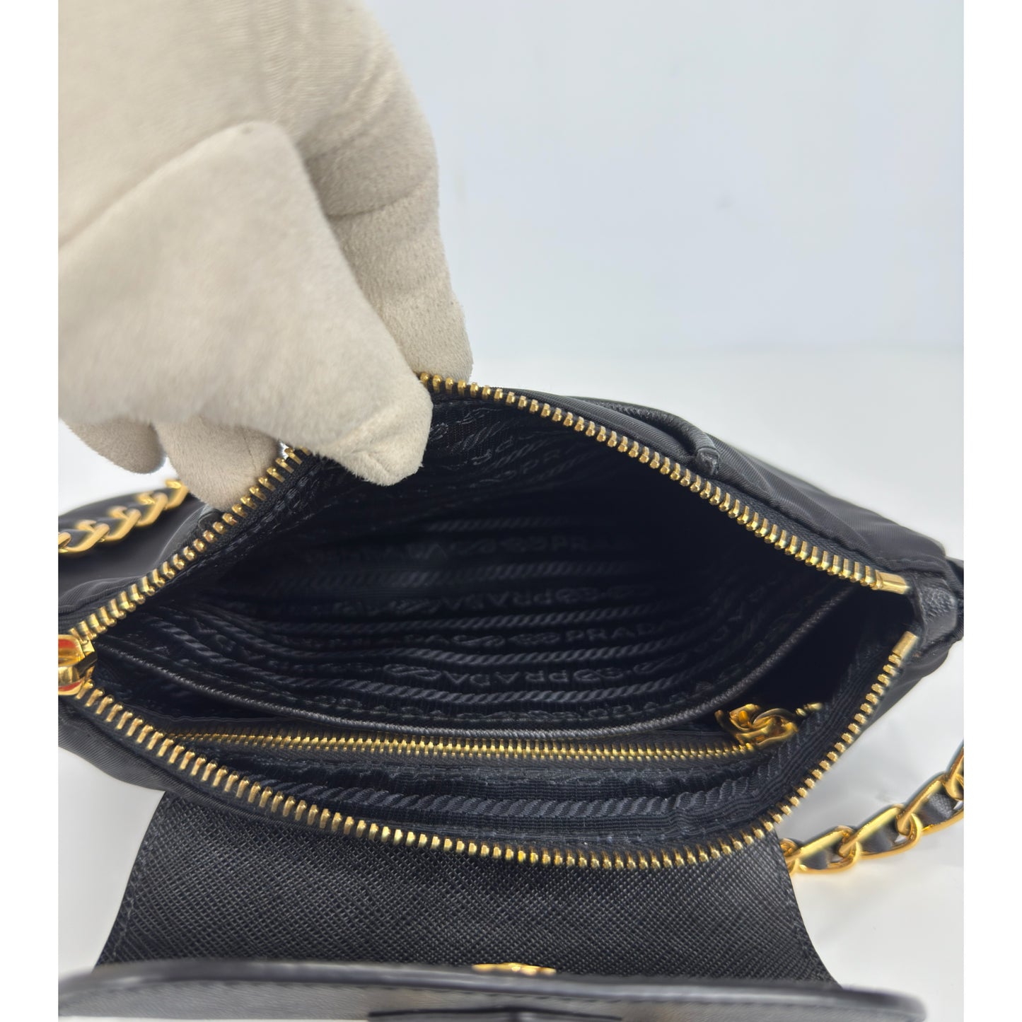 Prada Tessuto Saffiano Bandoliera