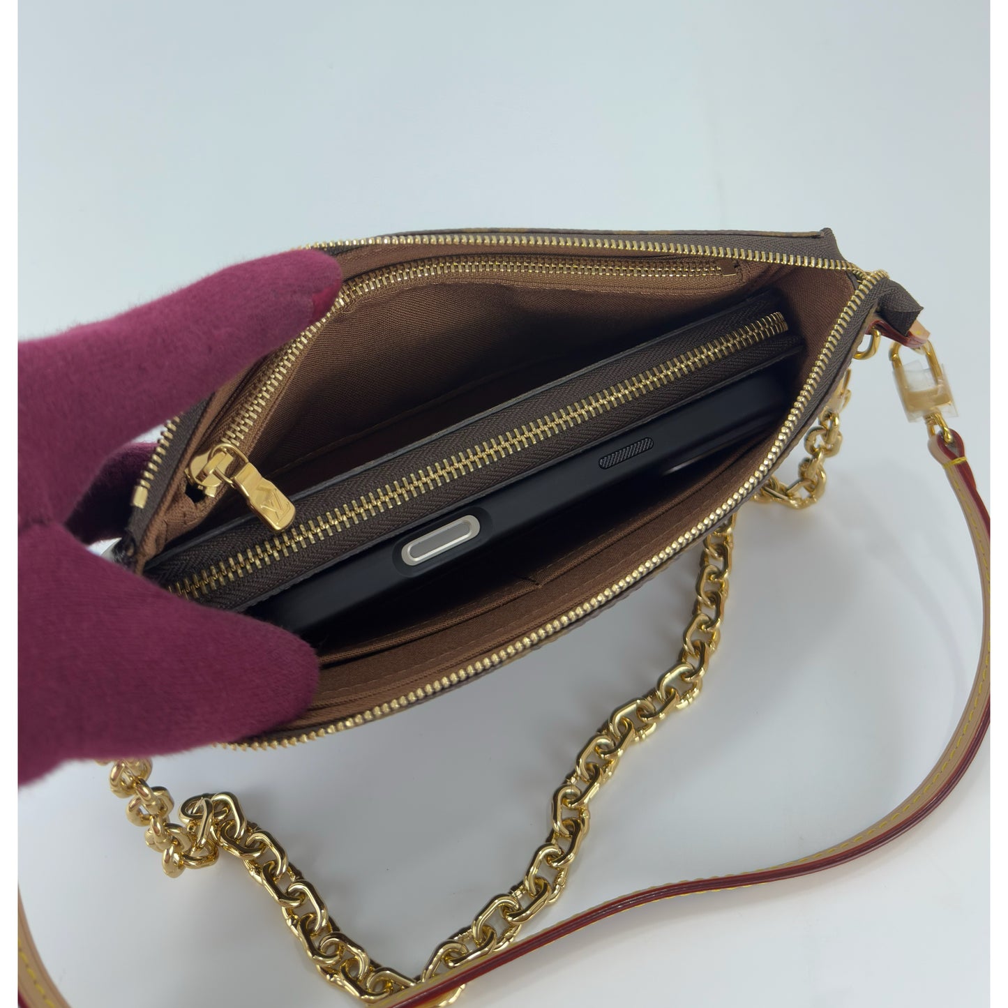 Louis Vuitton Pochette Accesoires Monogram Canvas