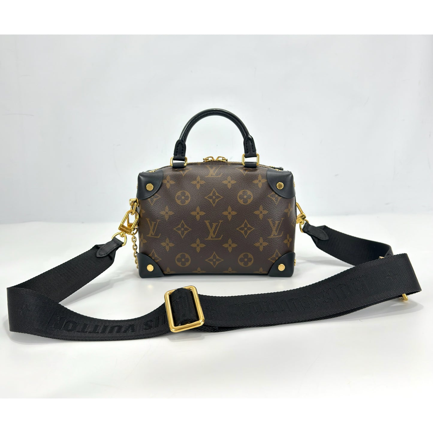Louis Vuitton Malle Souple