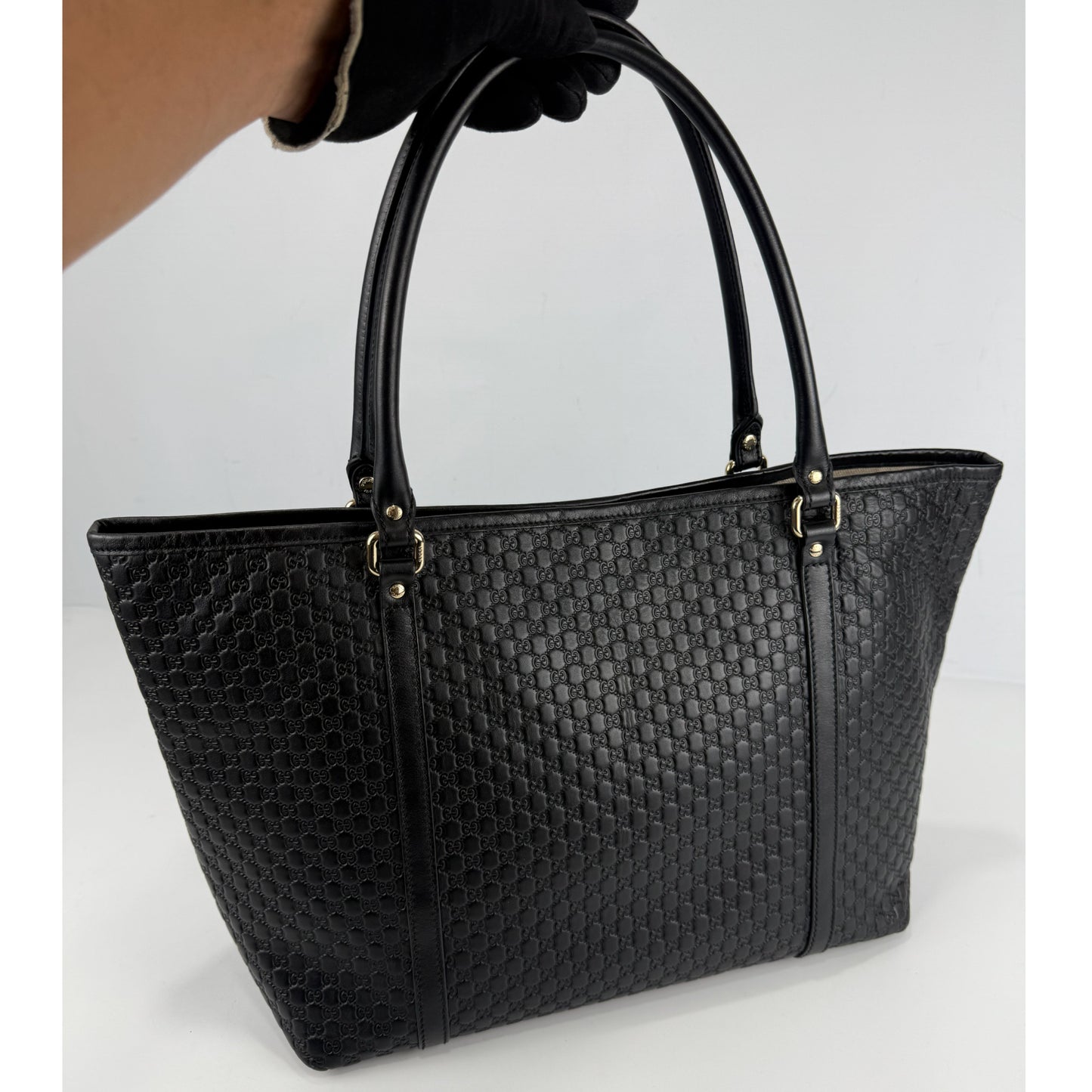 Gucci Microguccissima Tote Bag