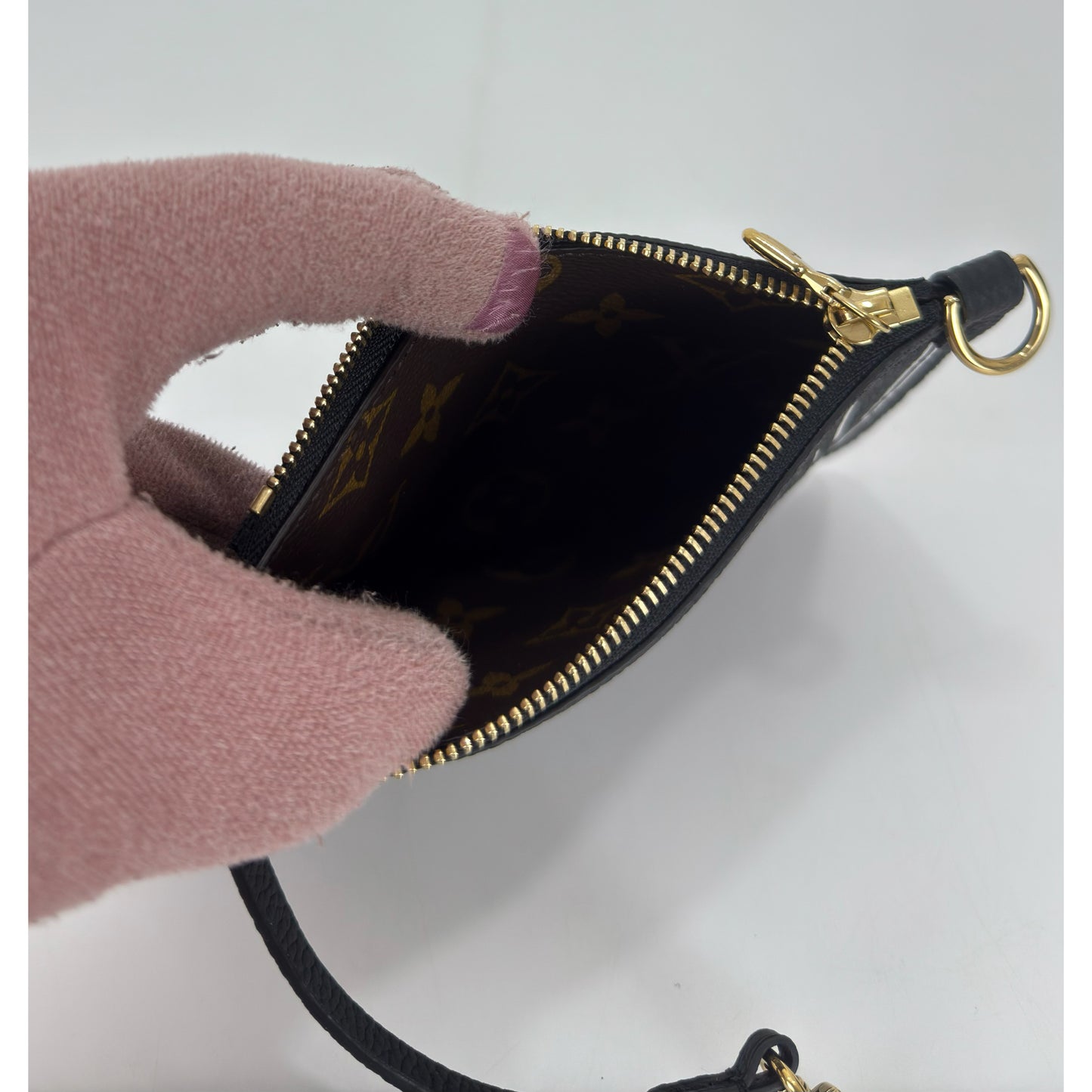 Louis Vuitton Neverfull Bandoulière Inside Out BB