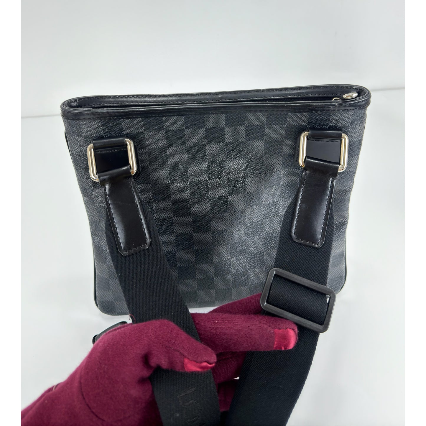 Louis Vuitton Damier Graphite Thomas Messenger Bag
