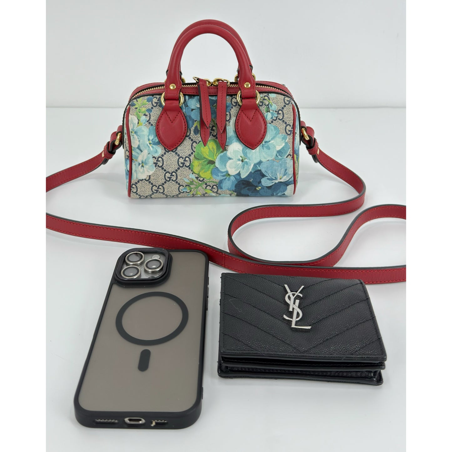 Gucci GG Supreme Monogram Blooms Mini Boston Bag