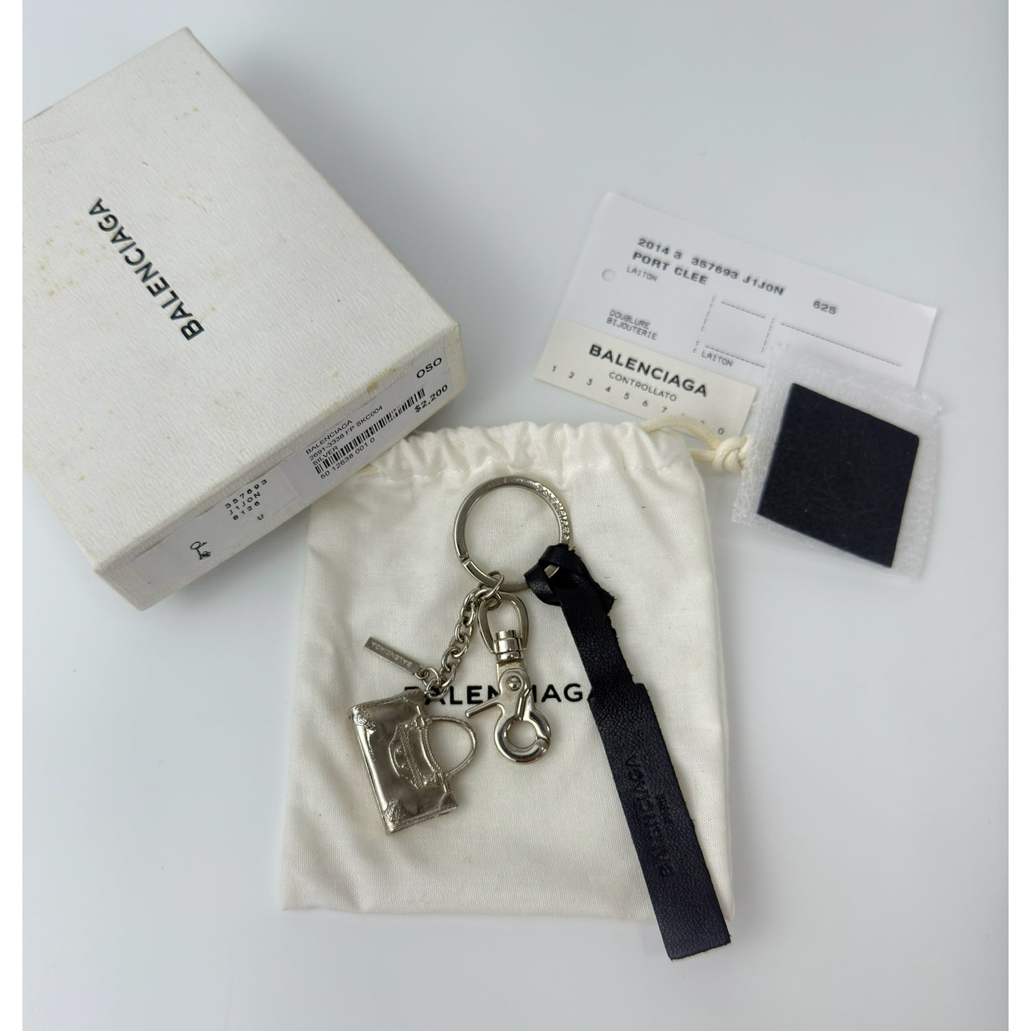 Balenciaga Rose De Sables Metallic
Edge Medium City Bag