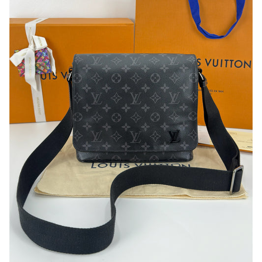 Louis Vuitton District PM Monogram Eclipse