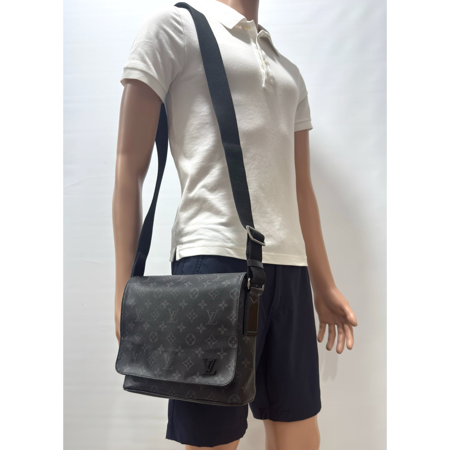 Louis Vuitton District PM Monogram Eclipse