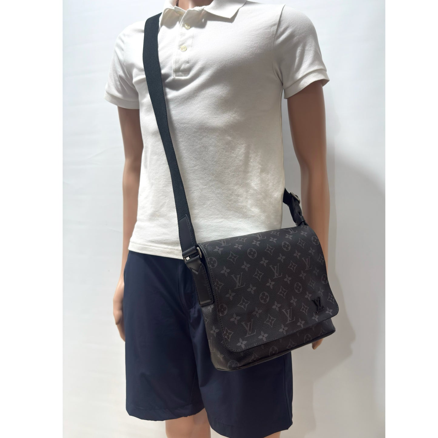 Louis Vuitton District PM Monogram Eclipse
