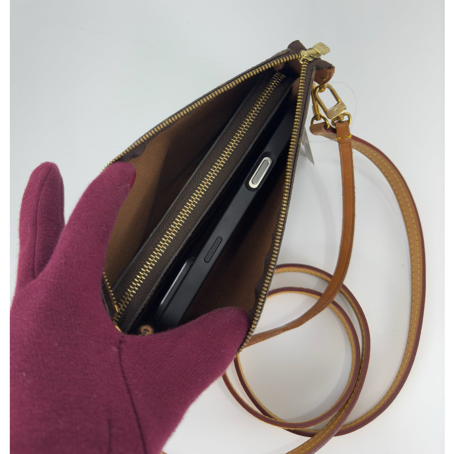 Louis Vuitton Monogram Pochette Accesoires Pouch
