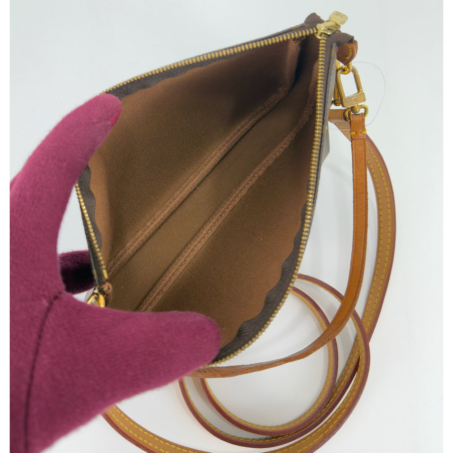 Louis Vuitton Monogram Pochette Accesoires Pouch