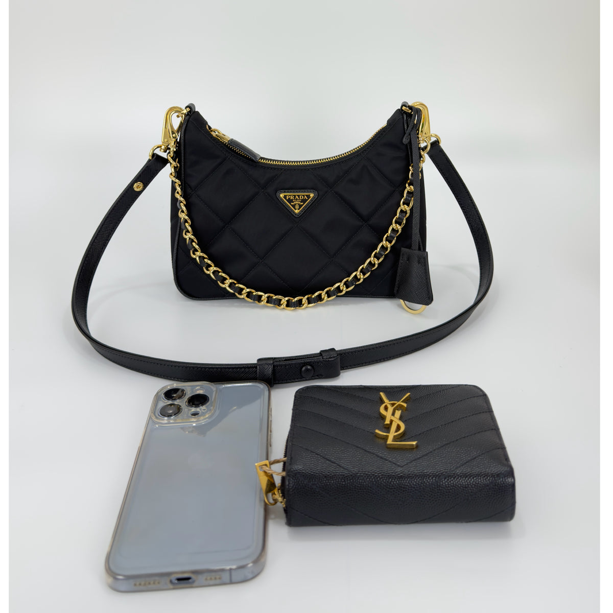Prada Mini Re-Edition 1995 Chaîne Shoulder Bag