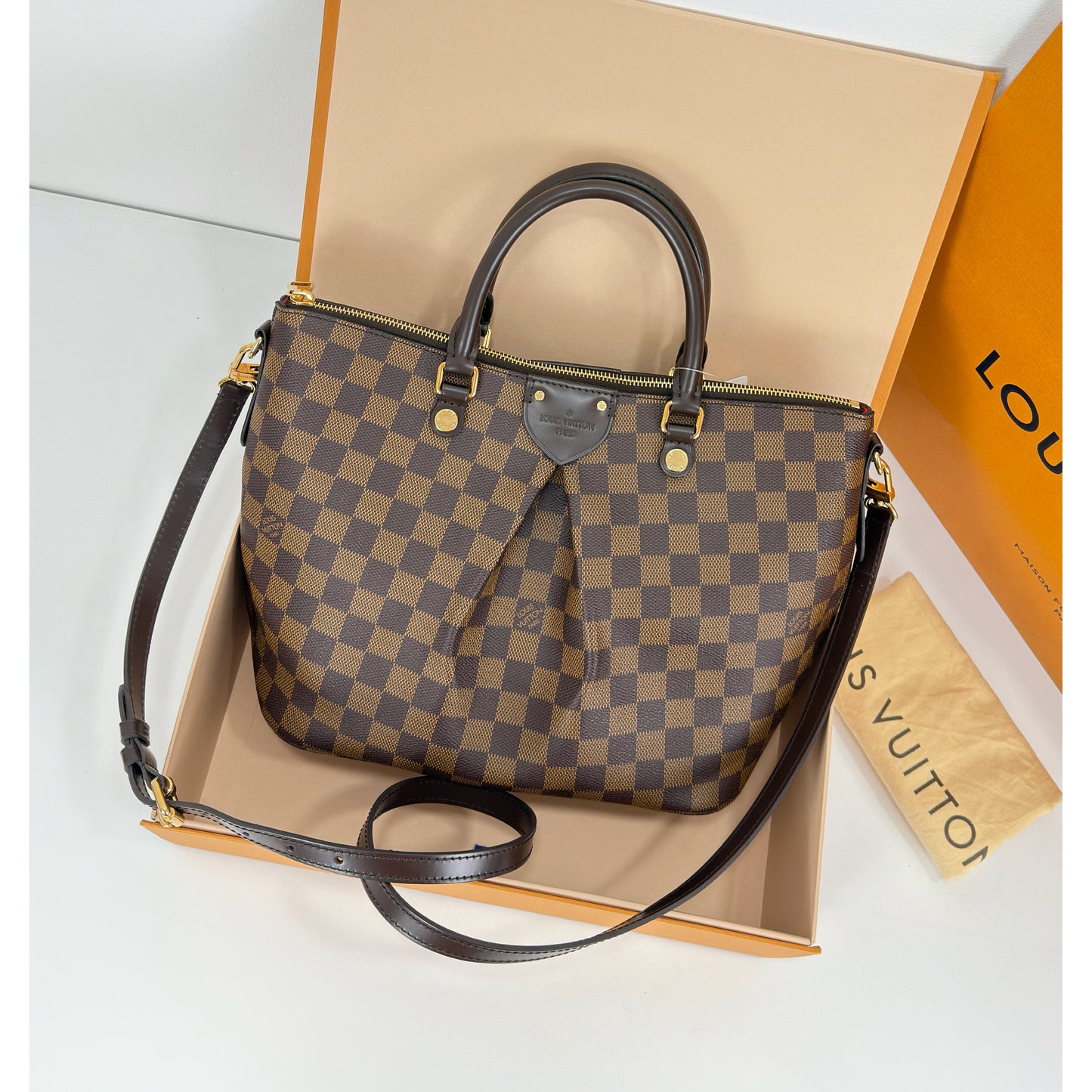 Louis Vuitton Siena MM Damier Ebene