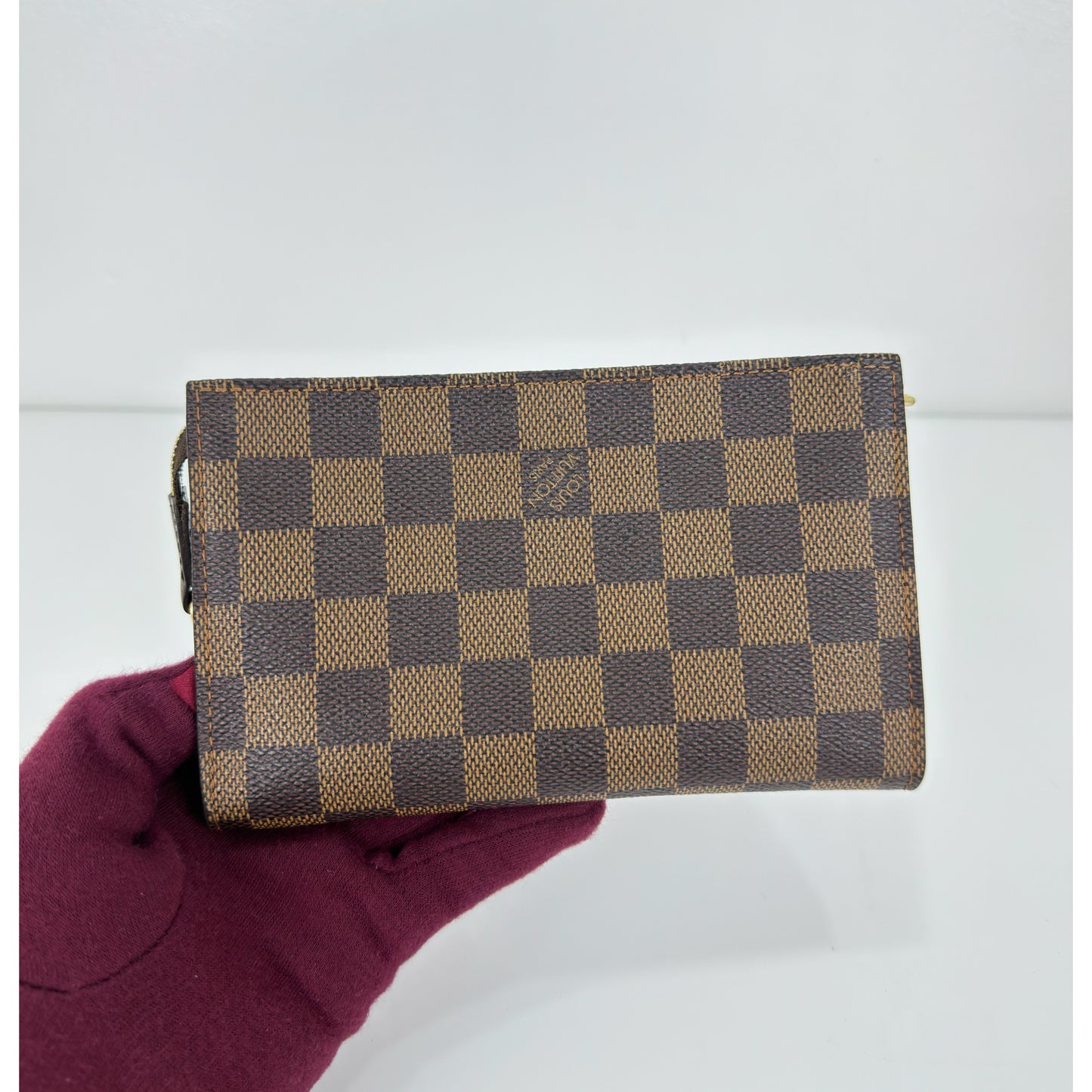 Louis Vuitton Damier Ebene Marais Pouch