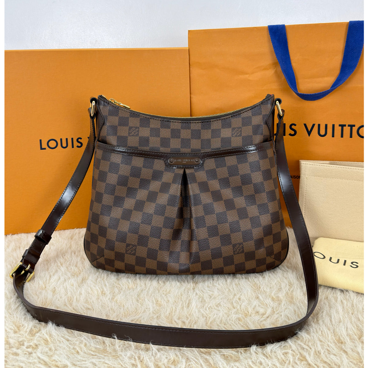Louis Vuitton Bloomsbury Monogram Canvas