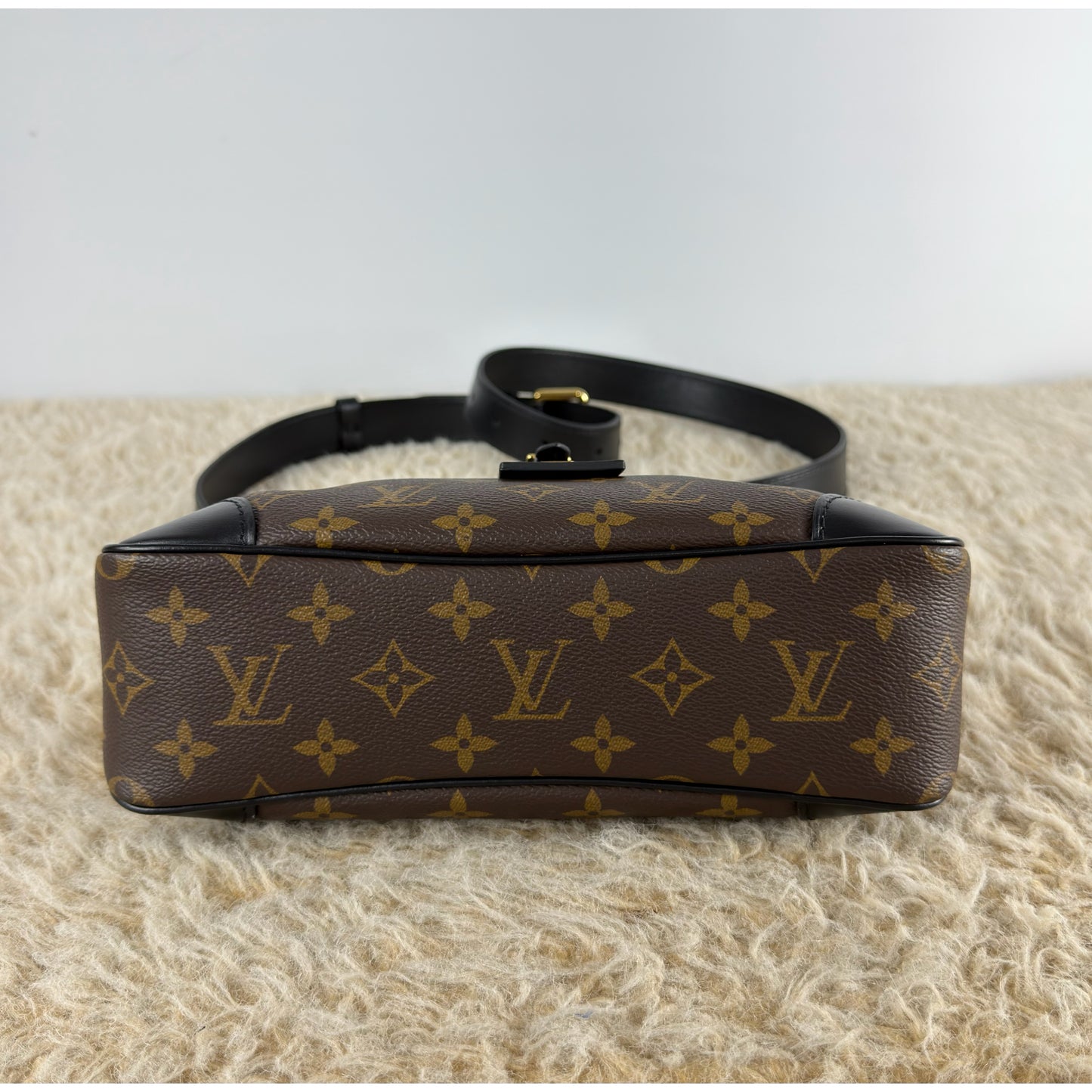 Louis Vuitton Monogram Canvas Odeon PM Noir
