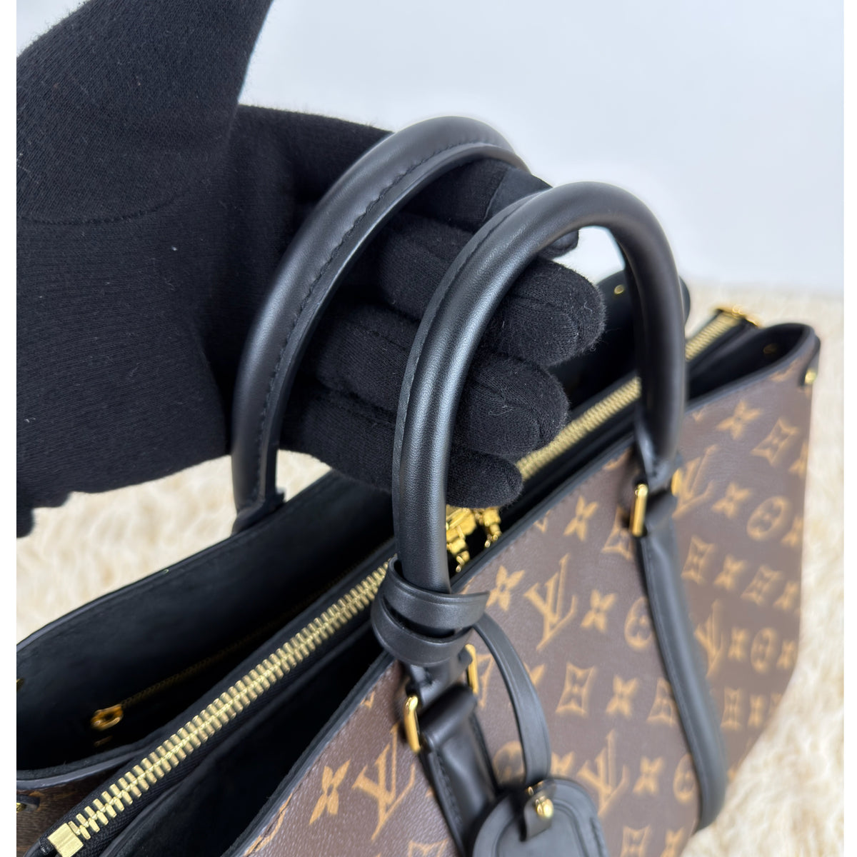 Louis Vuitton Soufflot MM Monogram