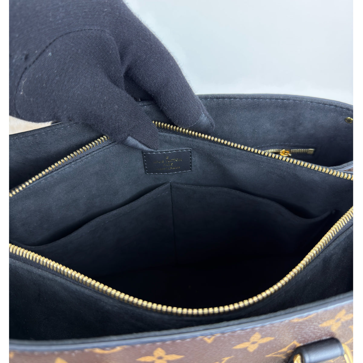Louis Vuitton Soufflot MM Monogram