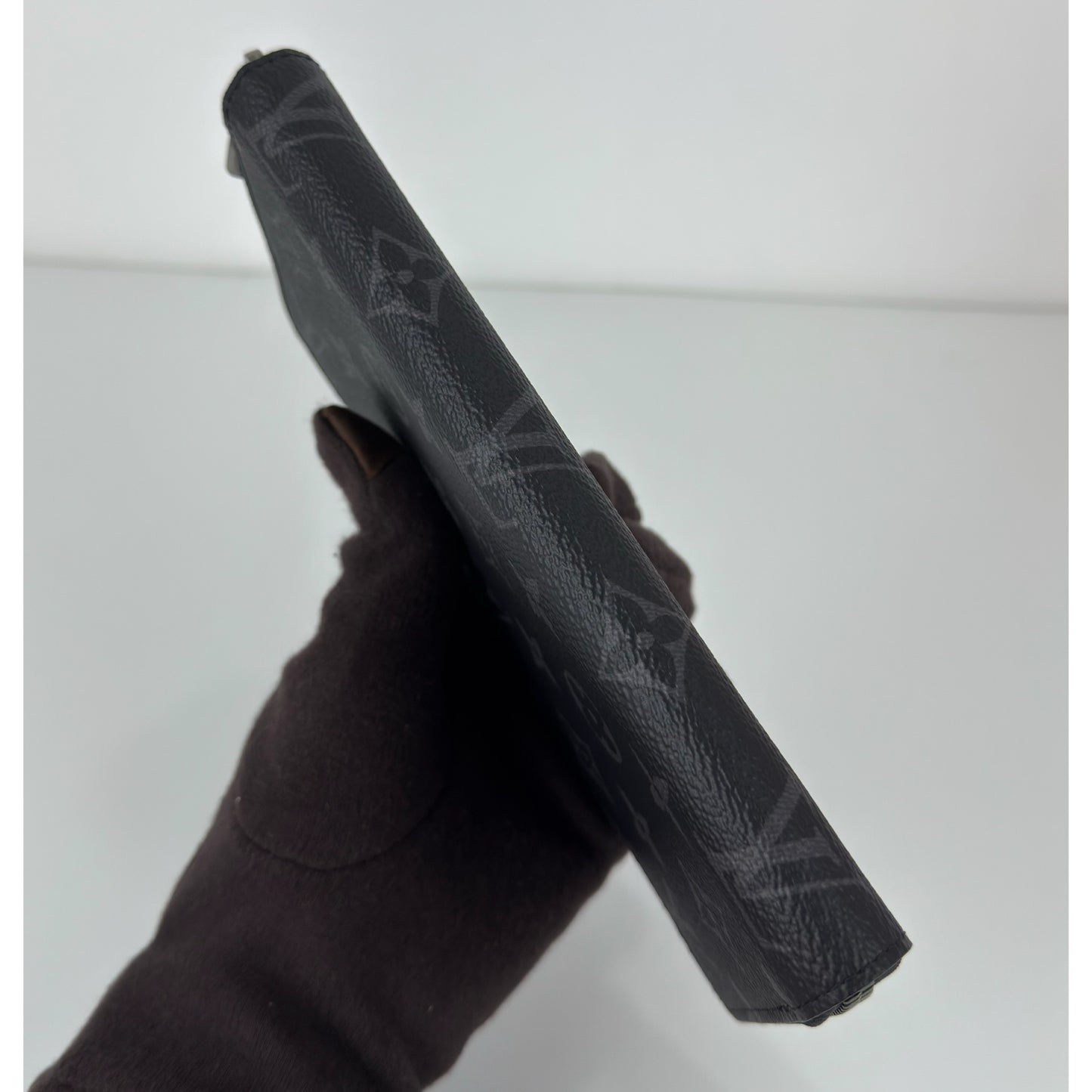 Louis Vuitton Zippy Long Wallet In Monogram Eclipse